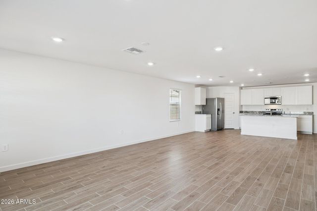26030 W LYNNE Lane, Buckeye, AZ 85326