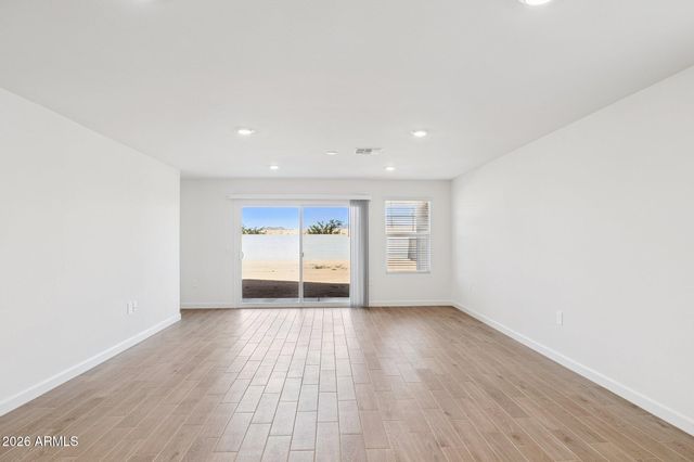 26030 W LYNNE Lane, Buckeye, AZ 85326
