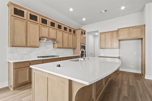 12242 Valencia Boulevard, Mont Belvieu, TX 77523