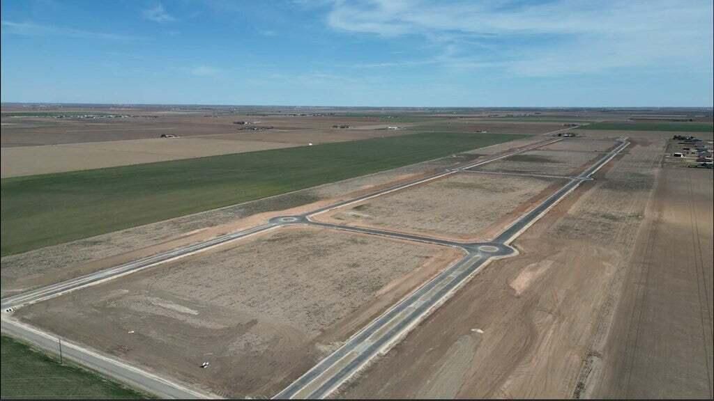 Image 2 of property listing at 8057 Windmill Road, San Angelo, TX 76905