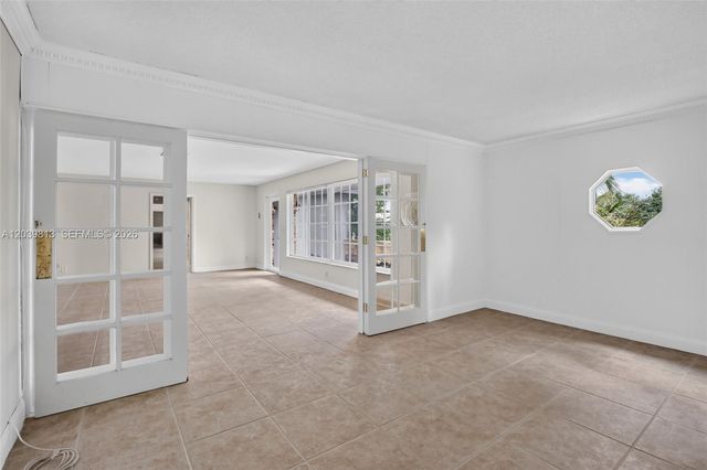 5511 Taylor St, Hollywood, FL 33021