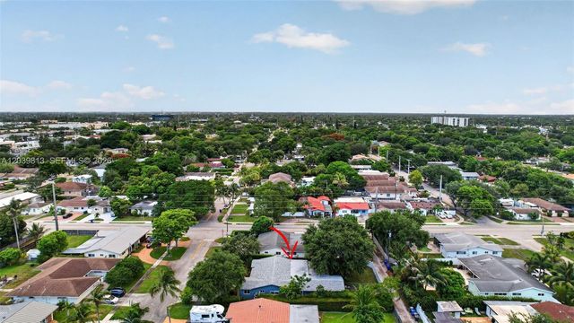5511 Taylor St, Hollywood, FL 33021