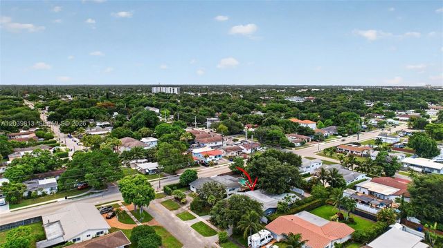 5511 Taylor St, Hollywood, FL 33021