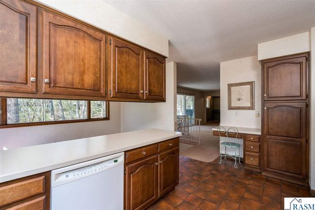 1605 Sherwood Drive, North Mankato, MN 56003