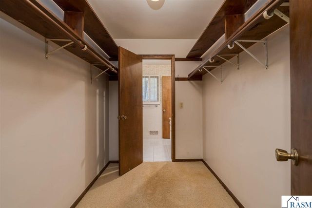 1605 Sherwood Drive, North Mankato, MN 56003