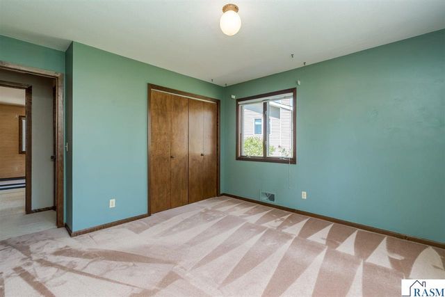 1605 Sherwood Drive, North Mankato, MN 56003