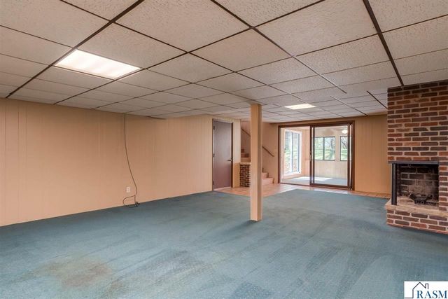 1605 Sherwood Drive, North Mankato, MN 56003