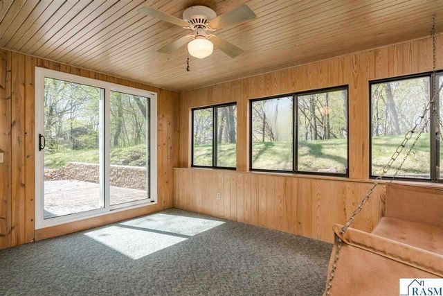 1605 Sherwood Drive, North Mankato, MN 56003
