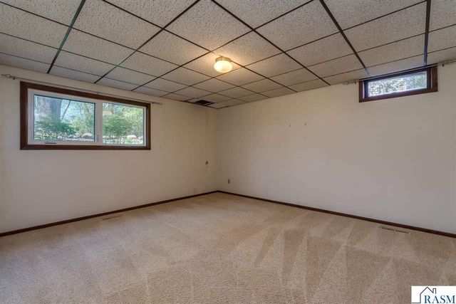 1605 Sherwood Drive, North Mankato, MN 56003