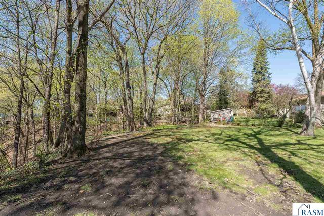 1605 Sherwood Drive, North Mankato, MN 56003