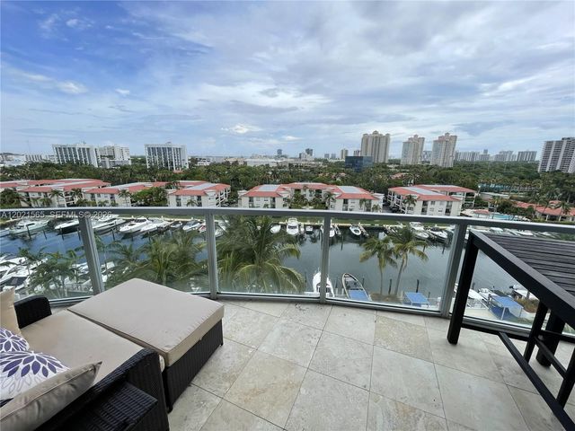 3029 NE 188th Street 819, Aventura, FL 33180
