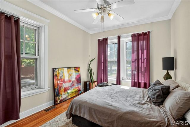 4400 Arsenal Street, St Louis, MO 63116