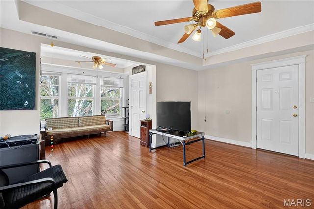 4400 Arsenal Street, St Louis, MO 63116