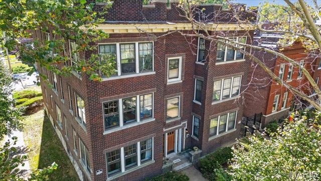 4400 Arsenal Street, St Louis, MO 63116