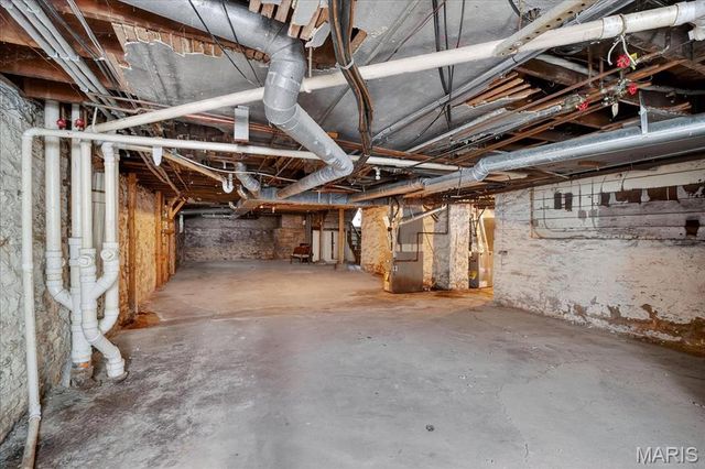 4400 Arsenal Street, St Louis, MO 63116