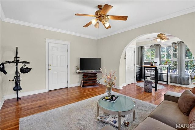 4400 Arsenal Street, St Louis, MO 63116