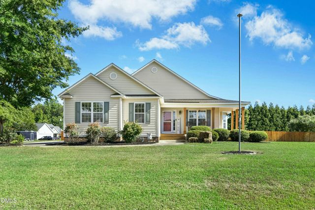 30 Basswood Circle, Willow Spring, NC 27592