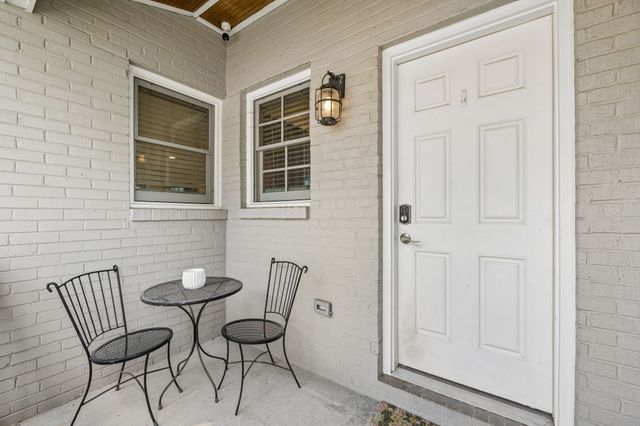 1608 Knowles St, Nashville, TN 37208