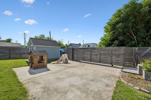1608 Knowles St, Nashville, TN 37208