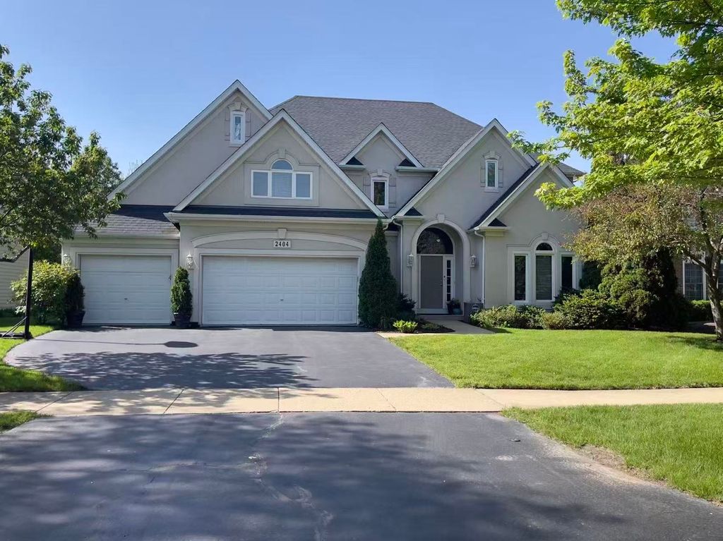 2404 Comstock Court, Naperville, IL 60564
