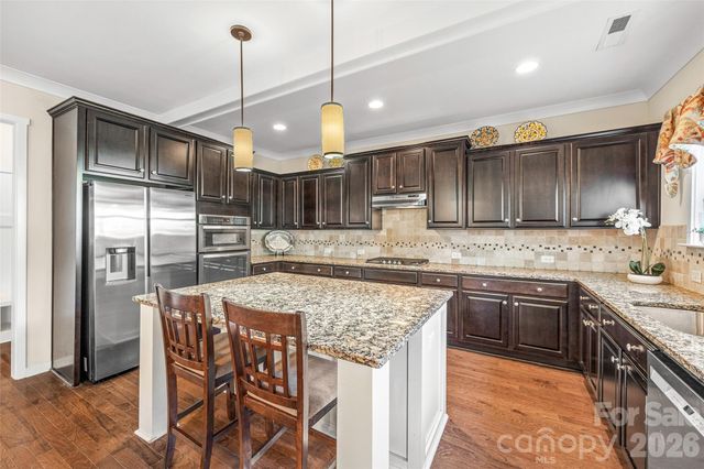 9006 Woodview Court, Fort Mill, SC 29707