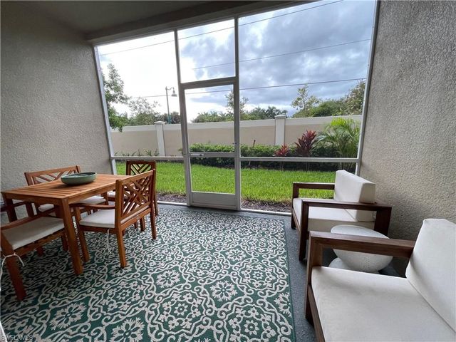 4676 Arboretum CIR # 101, Naples, FL 34112