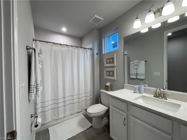 4676 Arboretum CIR # 101, Naples, FL 34112