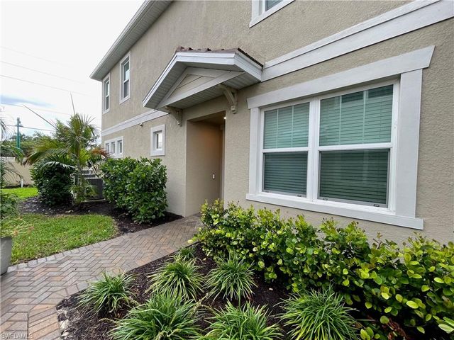 4676 Arboretum CIR # 101, Naples, FL 34112