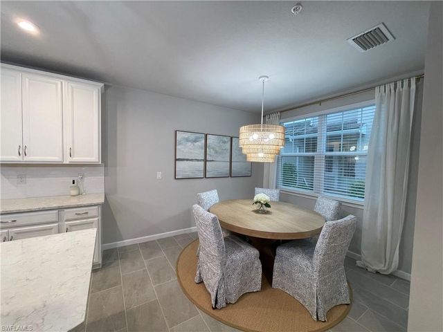 4676 Arboretum CIR # 101, Naples, FL 34112