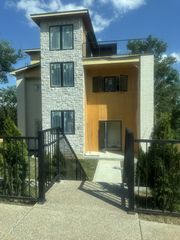 929 S 13th Ct, Nashville, TN 37206