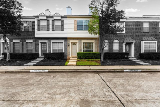 2930 Grants Lake Boulevard 2404, Sugar Land, TX 77479