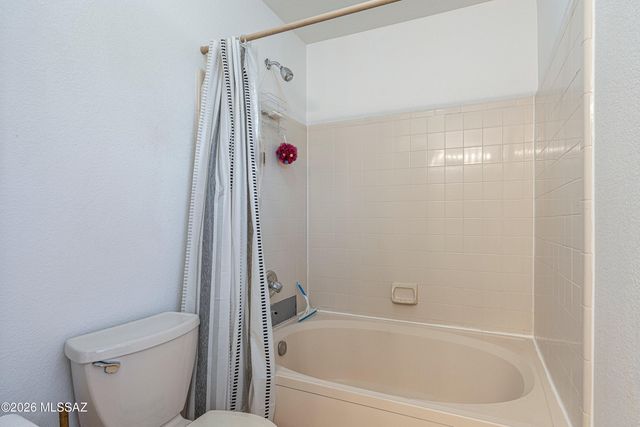 8973 N Twain Street, Tucson, AZ 85742