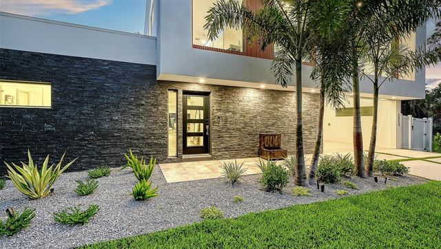 2050 EUCLID TERRACE, Sarasota, FL 34239