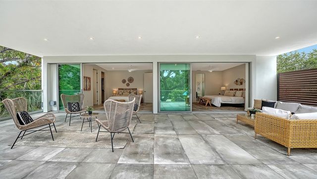 2050 EUCLID TERRACE, Sarasota, FL 34239