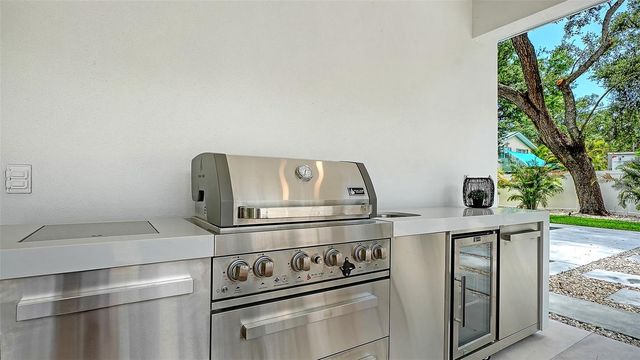 2050 EUCLID TERRACE, Sarasota, FL 34239