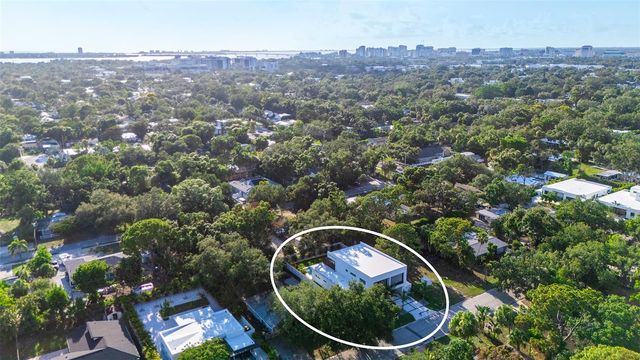 2050 EUCLID TERRACE, Sarasota, FL 34239