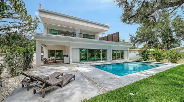 2050 EUCLID TERRACE, Sarasota, FL 34239