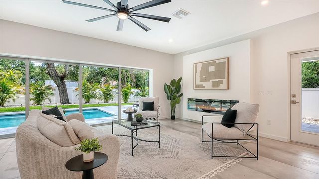 2050 EUCLID TERRACE, Sarasota, FL 34239