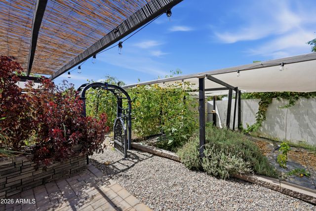 7238 N 88TH Lane, Glendale, AZ 85305