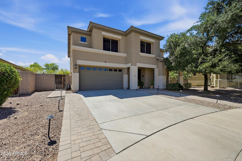 7238 N 88TH Lane, Glendale, AZ 85305 — photo 3