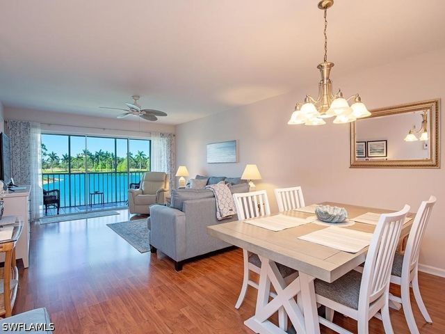 3675 Amberly CIR C207, Naples, FL 34112