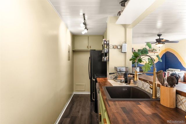1343 N High Street 12, Denver, CO 80218