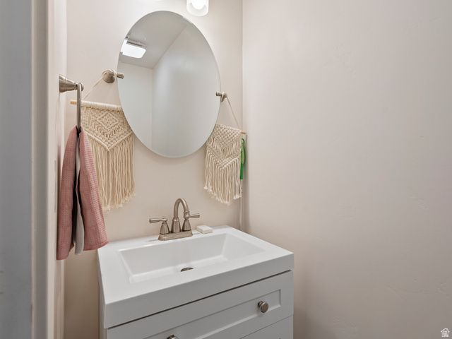 6733 N MT JEFFERSON, Eagle Mountain, UT 84005