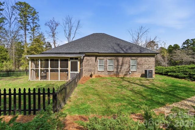 3354 Westview Road, Concord, NC 28025