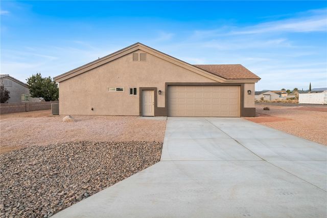 9615 N Stetson Drive, Kingman, AZ 86401