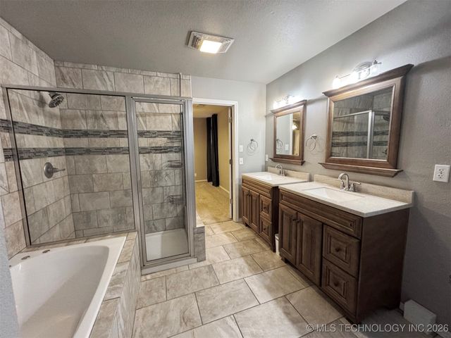 5908 W 43rd Street, Tulsa, OK 74107