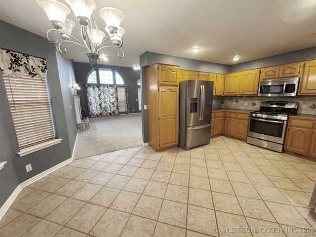 5908 W 43rd Street, Tulsa, OK 74107