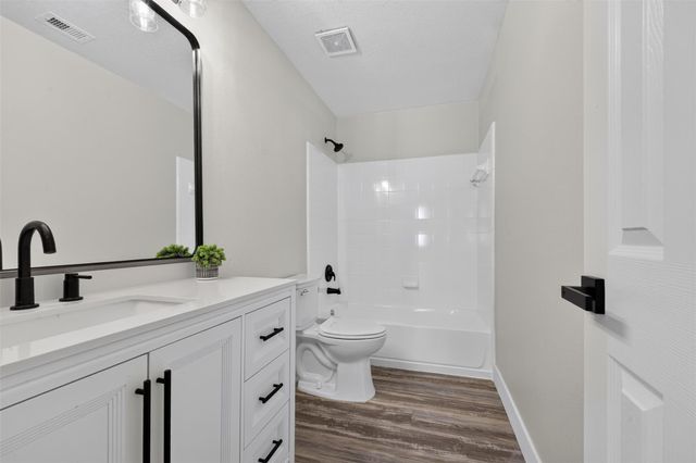 1206 Piedmont Creek Trail, Houston, TX 77073