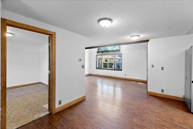 5620 26th Avenue S, Minneapolis, MN 55417