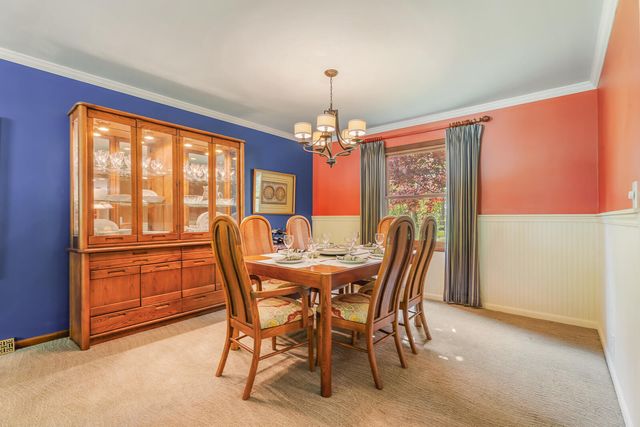203 Mayfield Avenue, Valparaiso, IN 46383